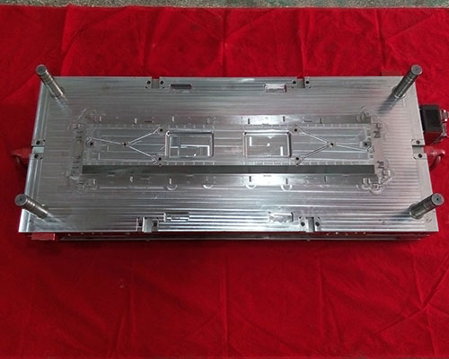 Auto Precision Molds